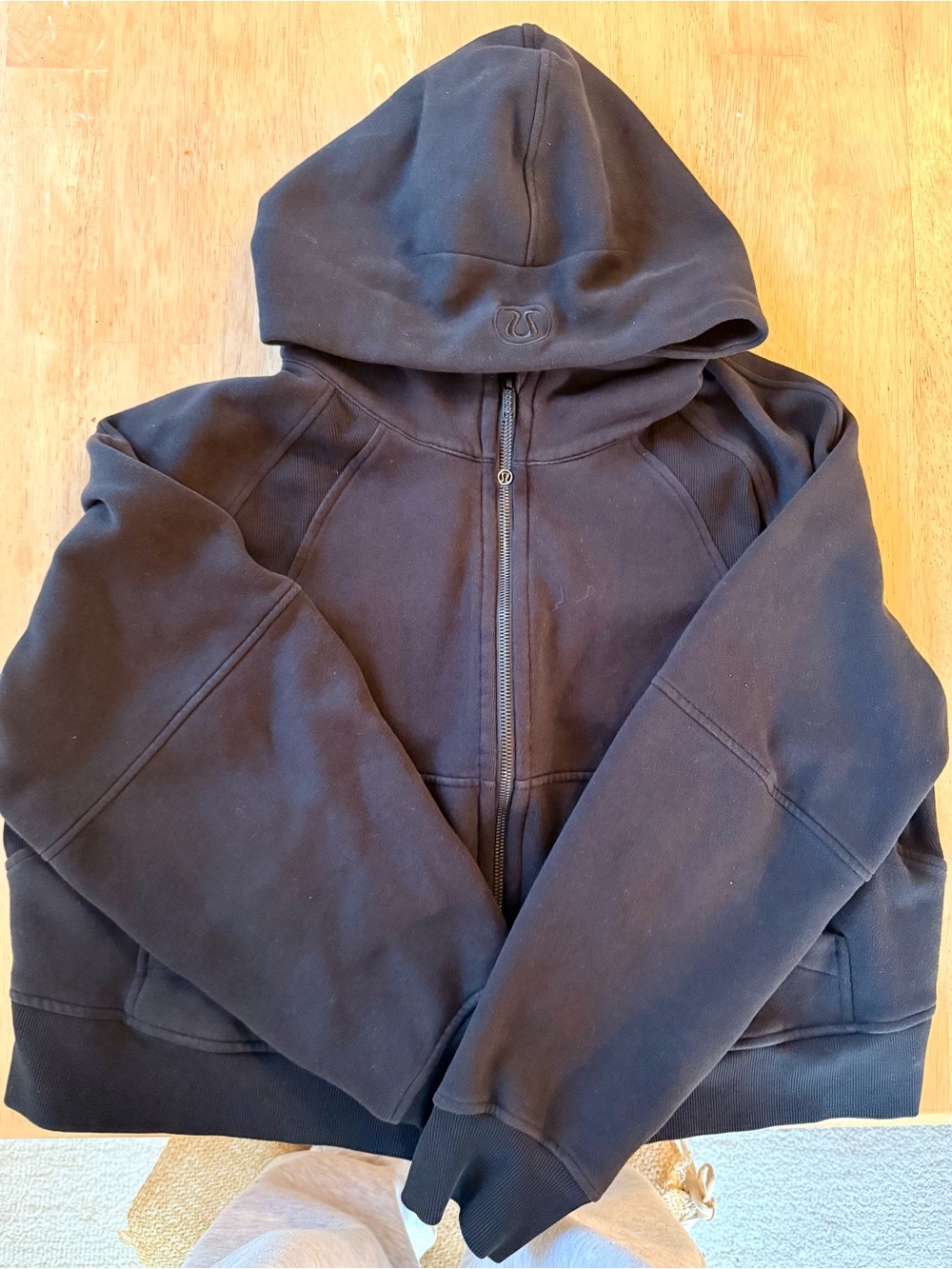 lululemon athletica Black Full-Zip Hooded Sweatshirt